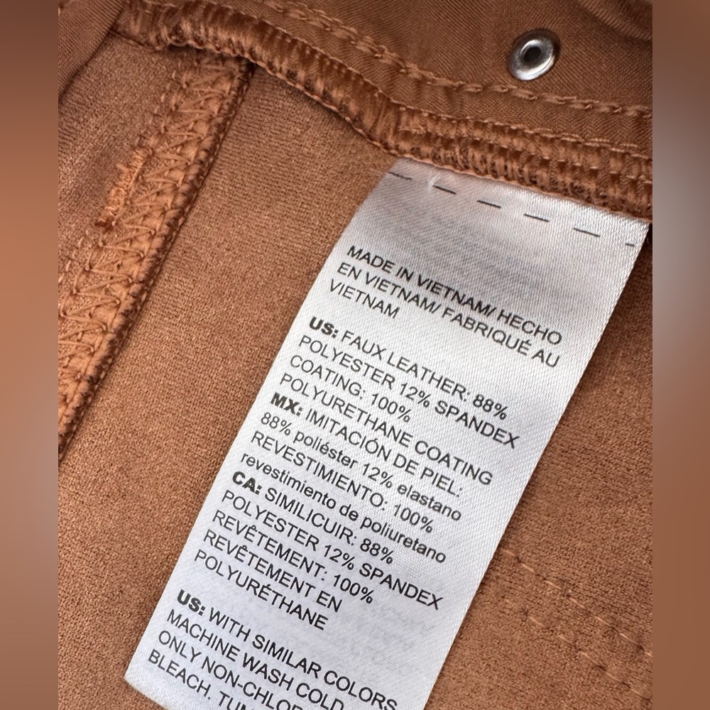 Chico’s Size 6 ( 0.5) Brown/tan faux leather 5 pocket pants. Like new condition - Picture 12 of 12
